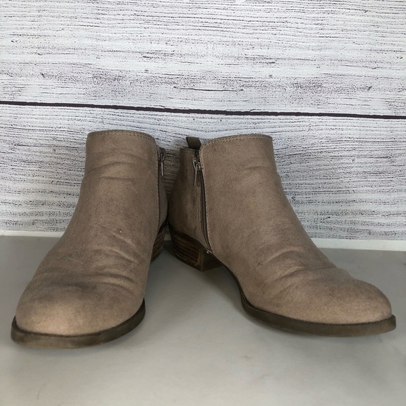 Carlos by Carlos Santana Tan Ankle Booties Sz 10 - Picture 2 of 9